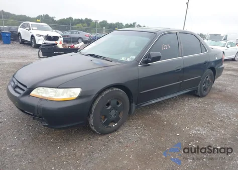 2001 Honda Accord Ex из США, поврежденный, VIN 1HGCG16571A073736